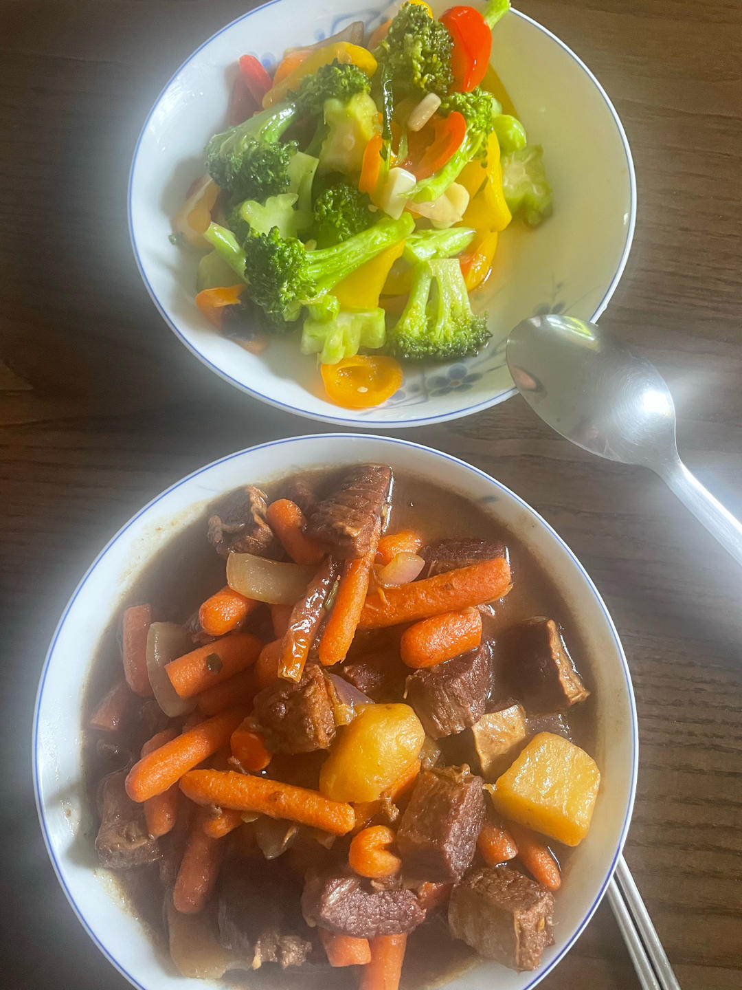 川味红萝卜烧牛肉
