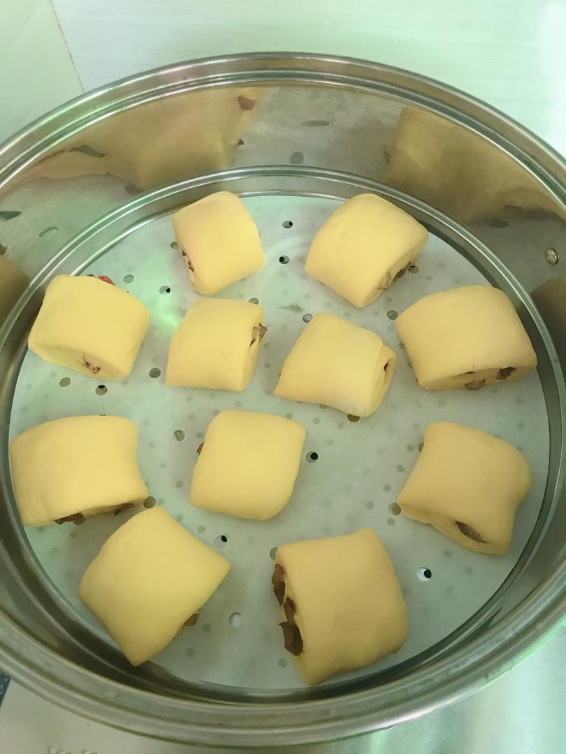 南瓜红枣馒头