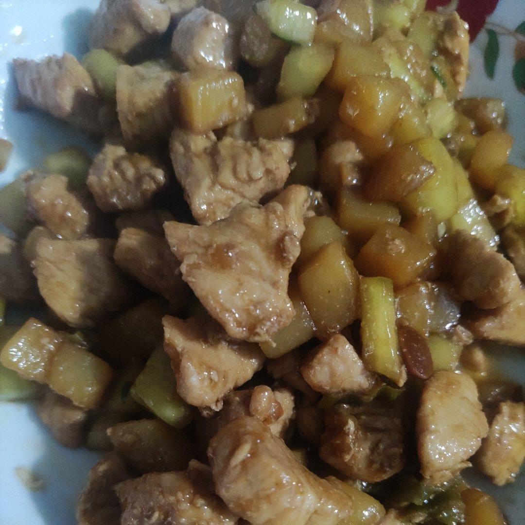 酱爆鸡丁