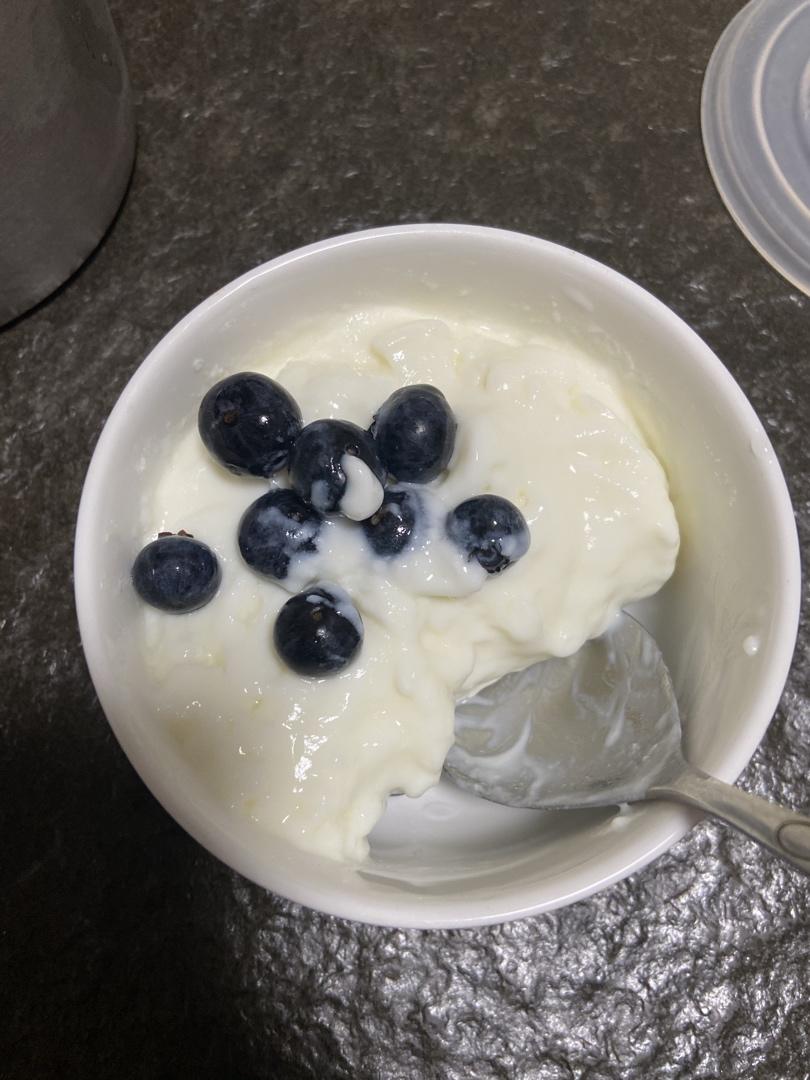 奶粉做的超浓稠的酸奶！