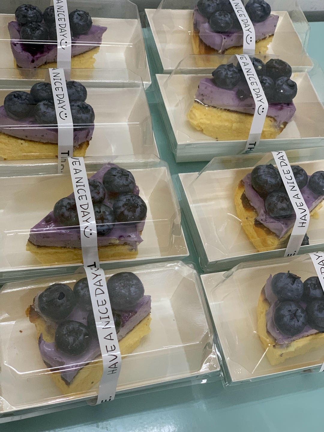 蓝莓慕斯巴斯克