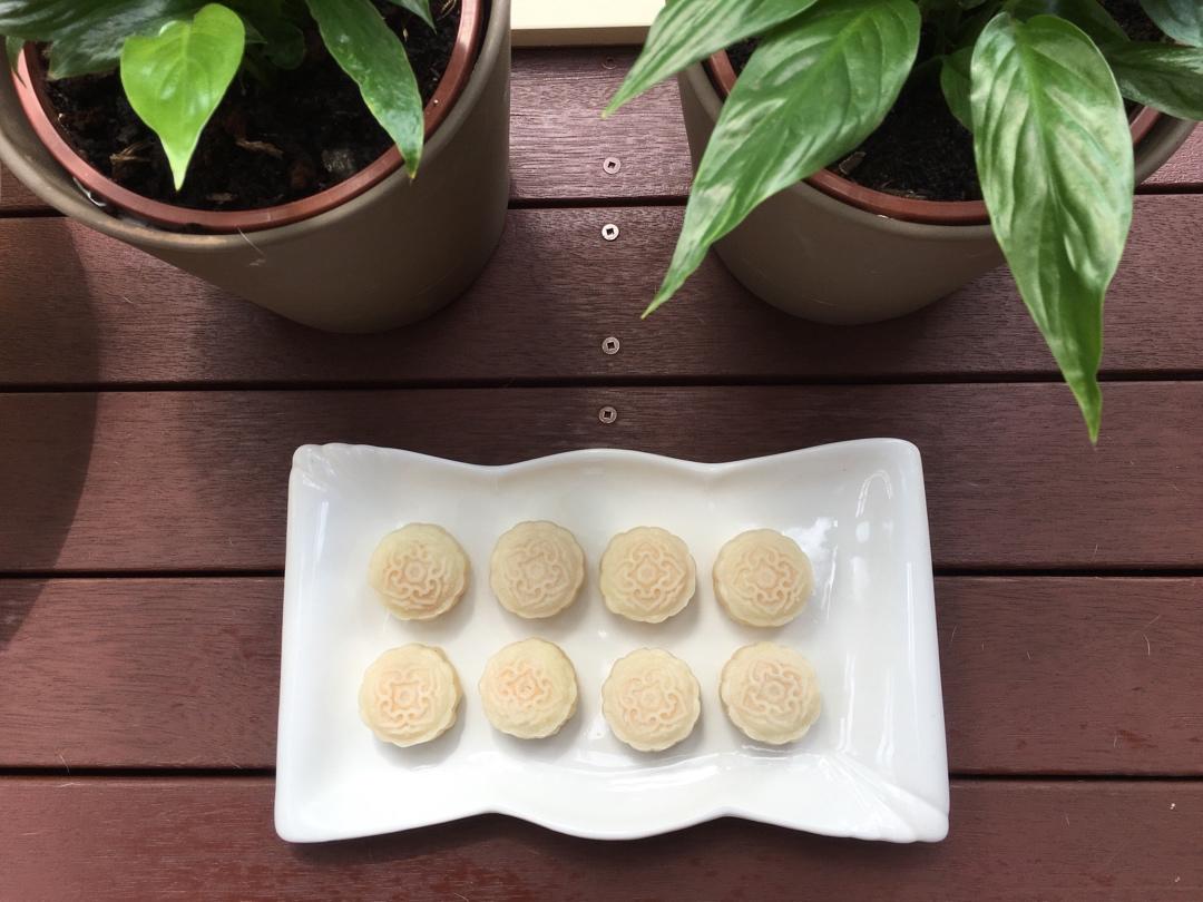 樱花豆沙冰皮月饼(附樱花豆沙馅、日式盐渍樱花)