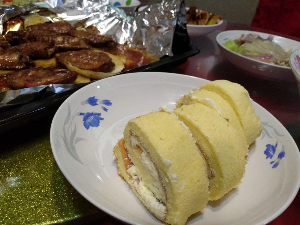 戚风奶油蛋糕卷