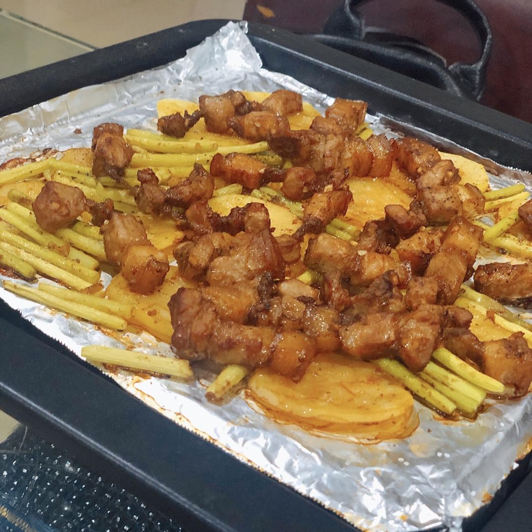 烤箱版土豆烤五花肉