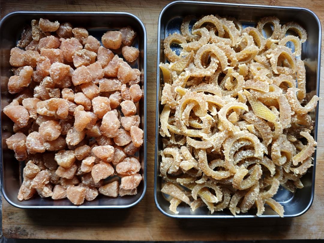 两种柚子皮糖制作方法。