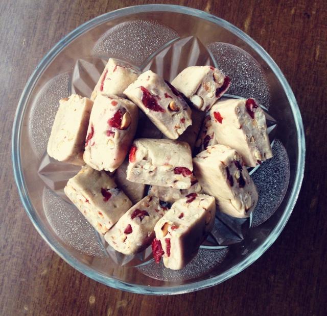 多味花生牛轧糖