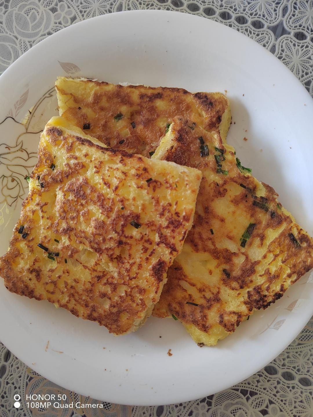 鸡蛋香煎面包片