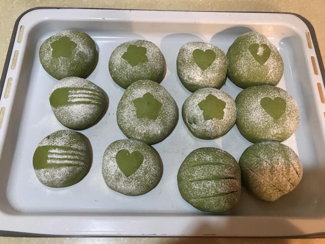 抹茶红豆软面包