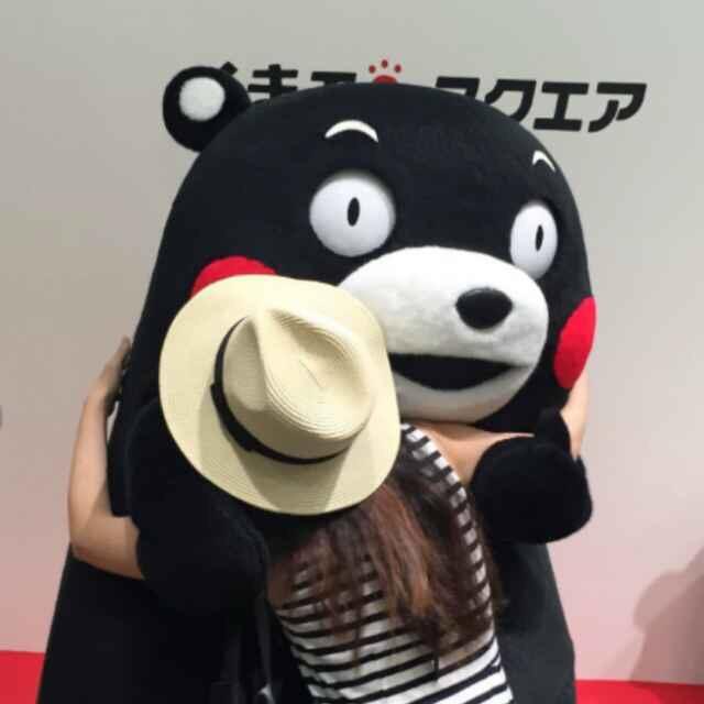 hana小手挠大脸