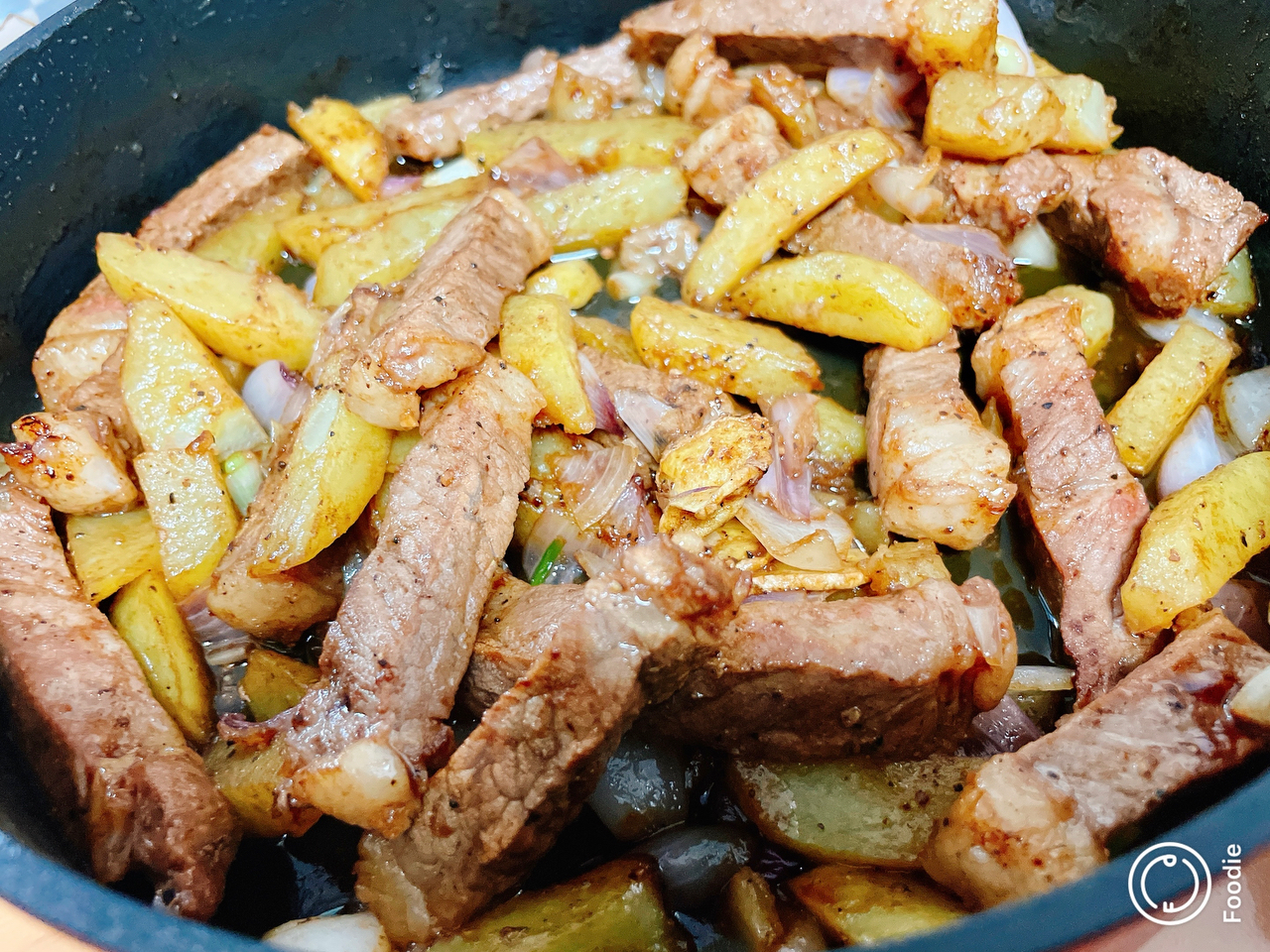 嫩滑爽口❗️一吃就上瘾的牛排土豆煎锅巨简单