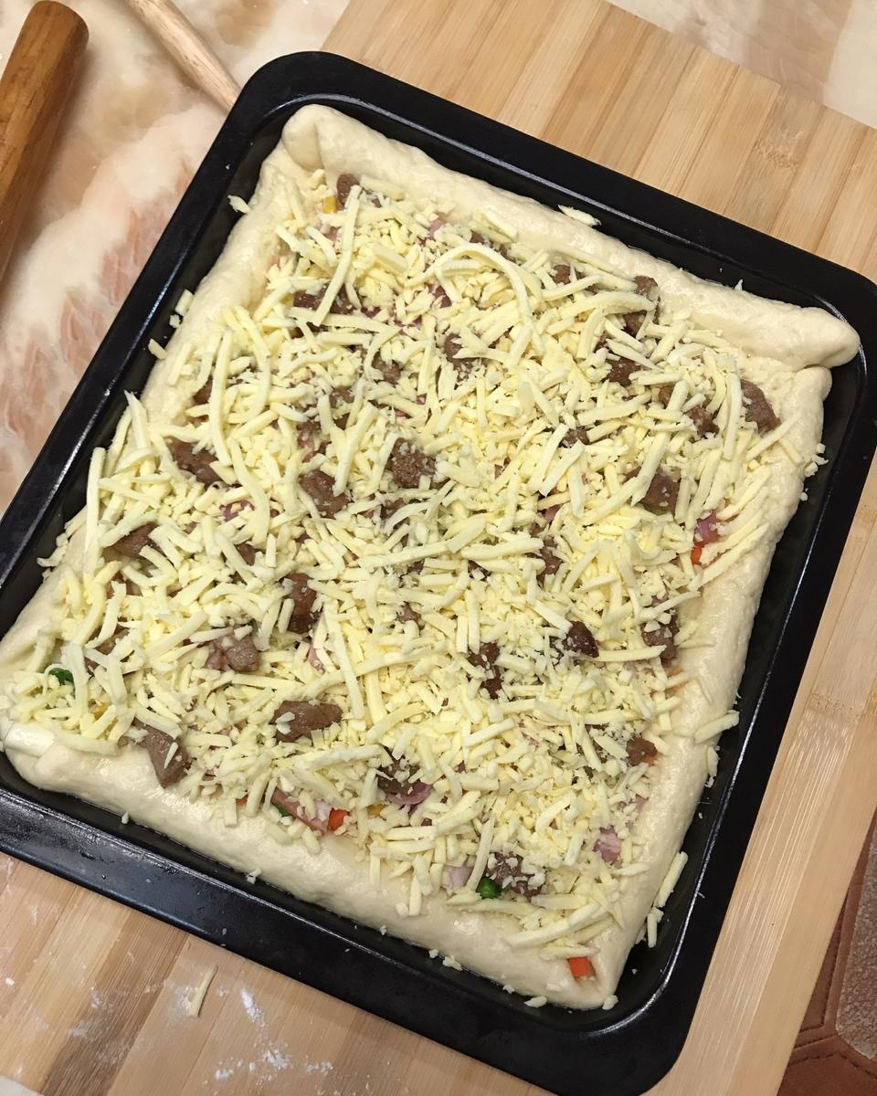 详细配方 节日必备巨大的12寸超豪华至尊披萨（厚底）