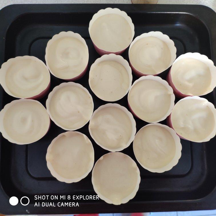 纸杯蛋糕 8寸戚风蛋糕的量