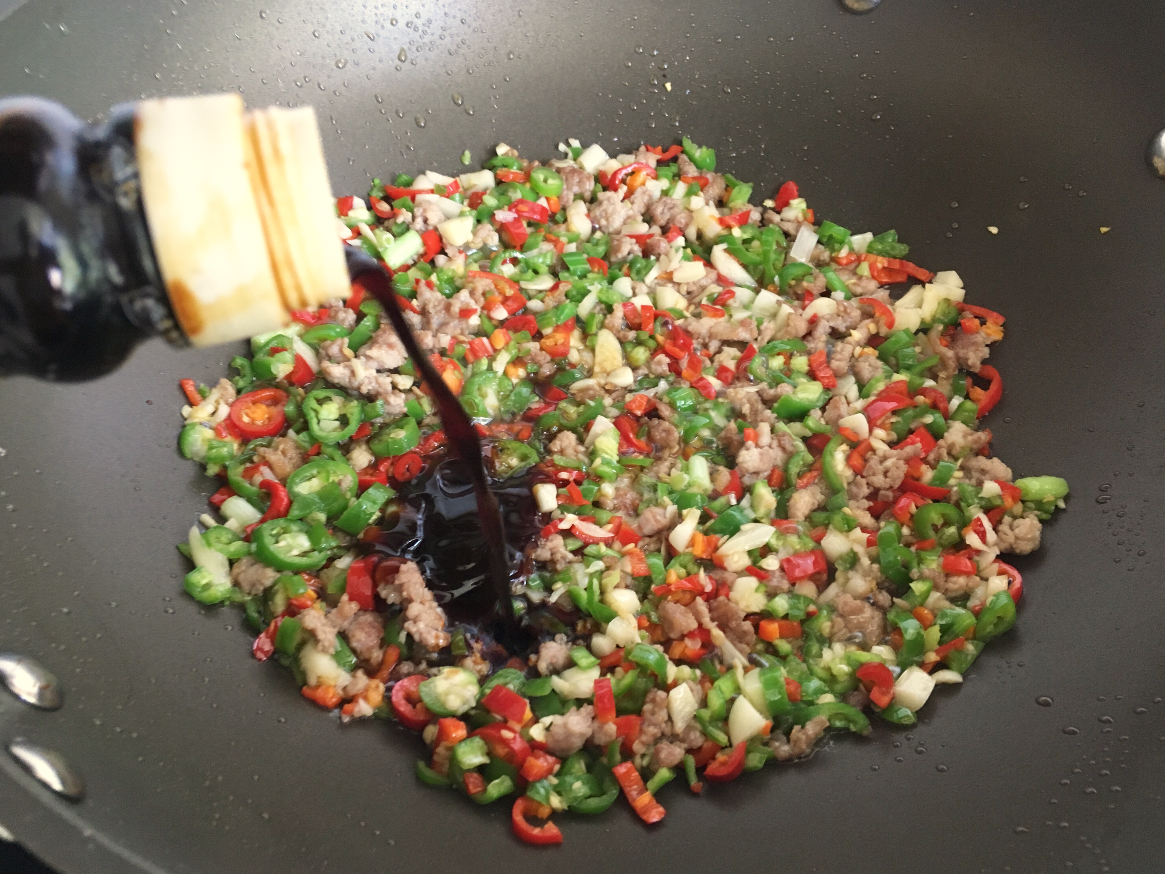 超下饭做法超简单的回锅茄子的做法 步骤11
