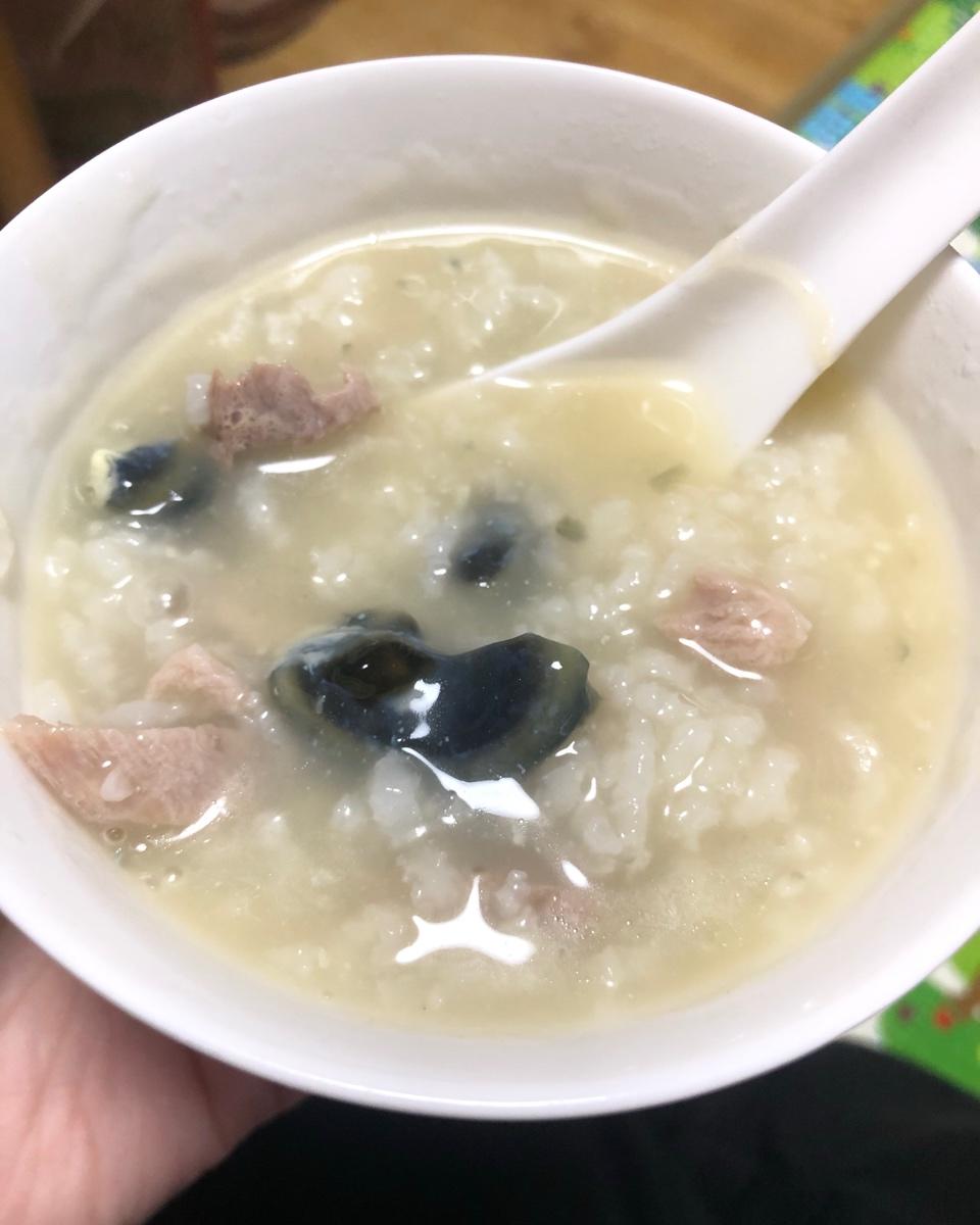 十五分钟快手之香滑皮蛋瘦肉粥(附五分钟电饭煲电压力锅更快捷方法)