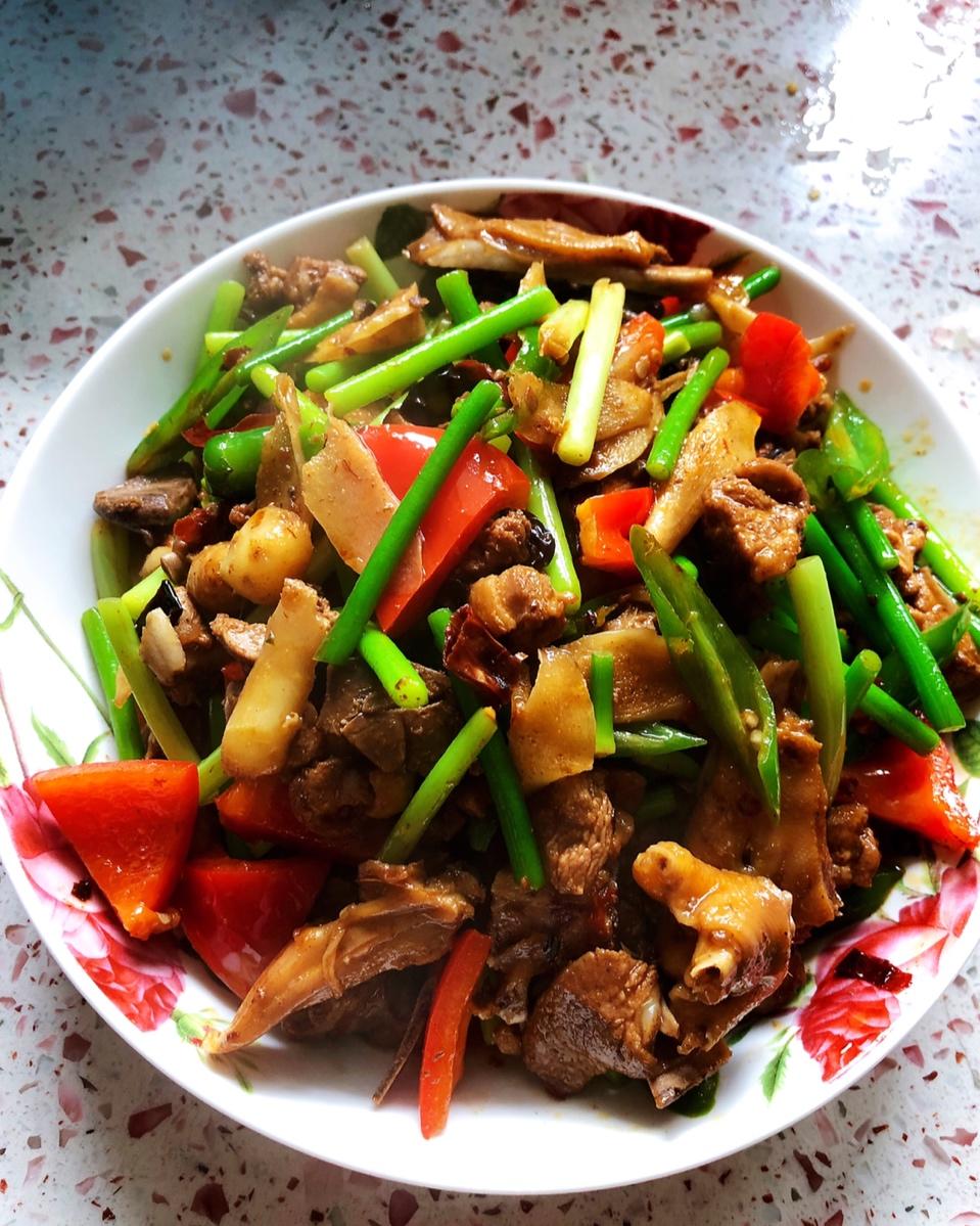 泸州仔姜爆鸭子