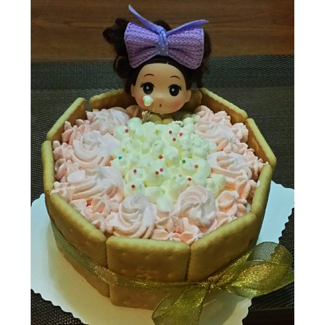 详细步骤制作泡泡浴娃娃蛋糕