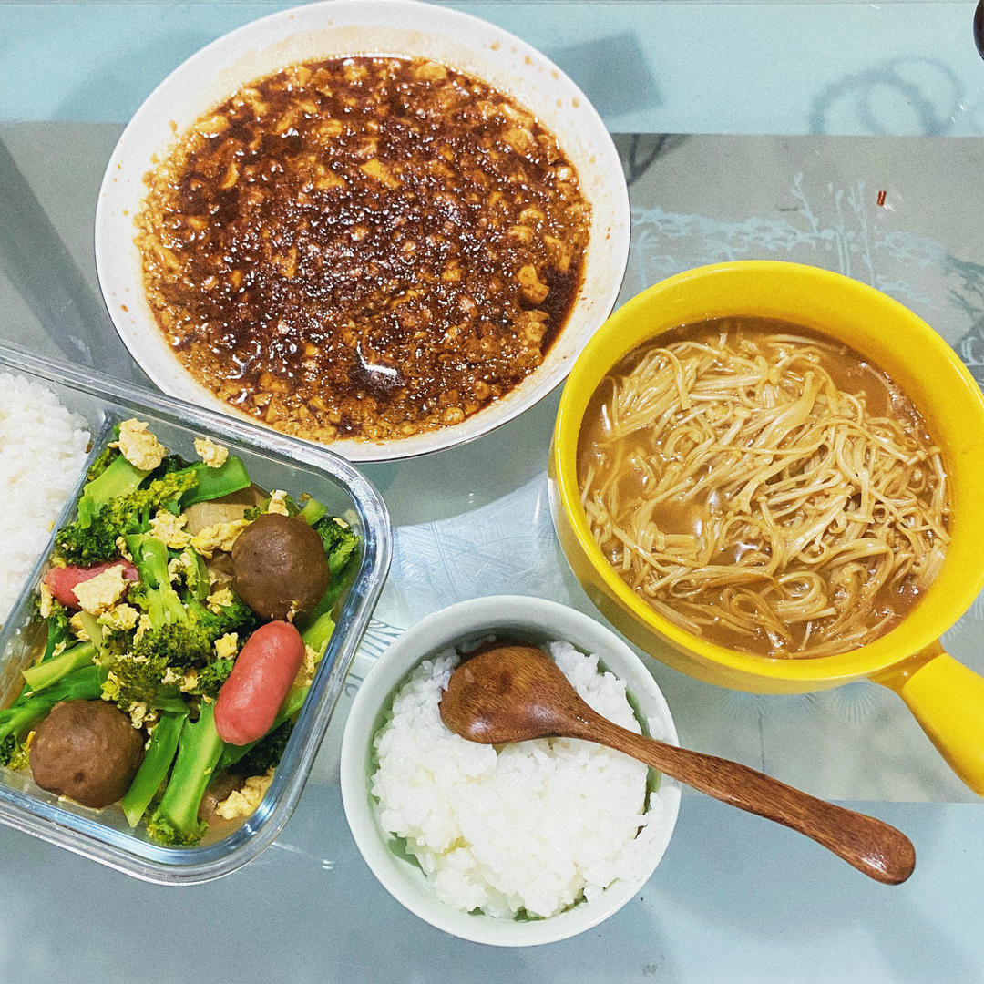 能消灭一锅米饭的红烧豆腐