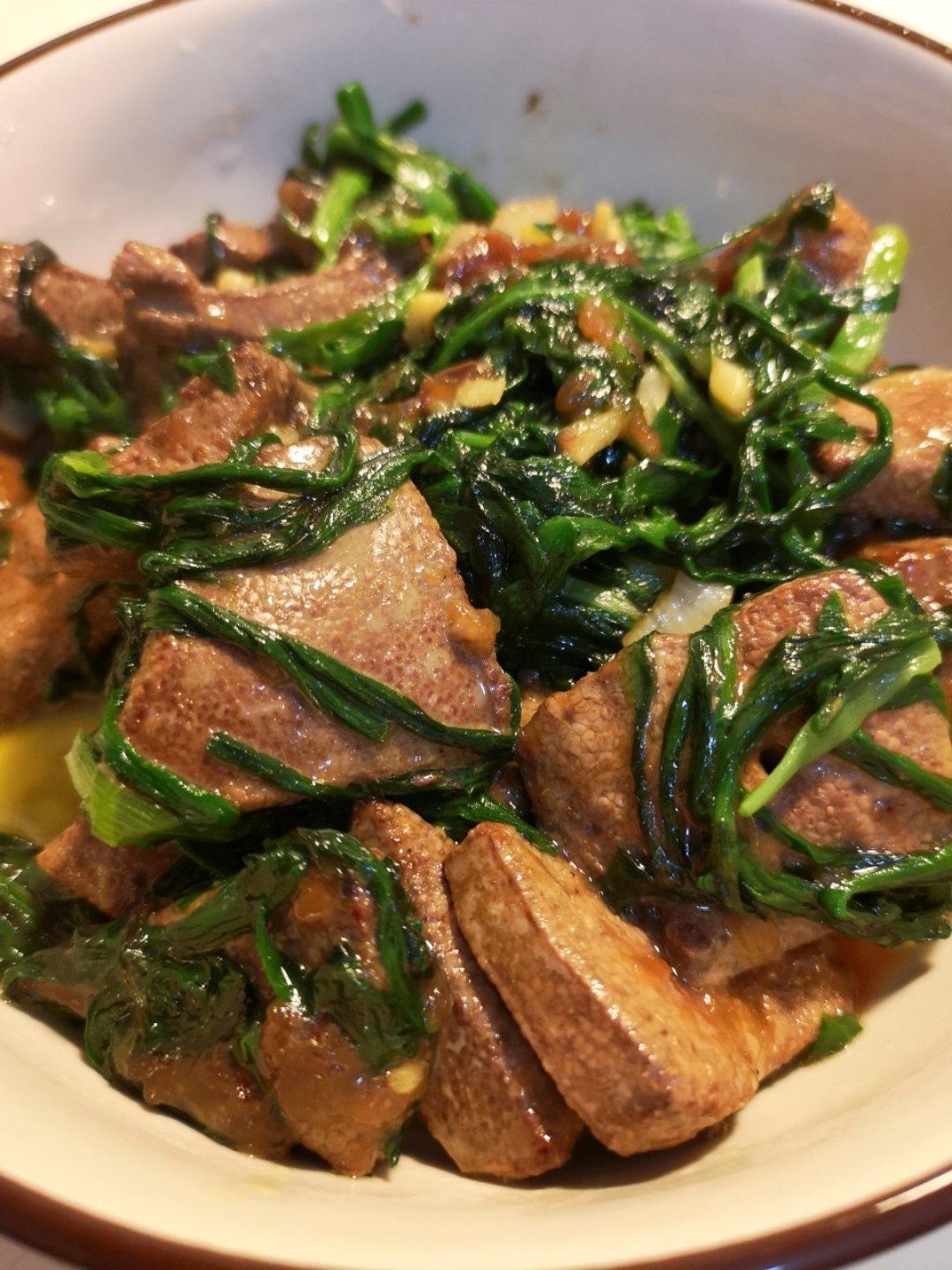 韭菜炒猪肝 下饭菜