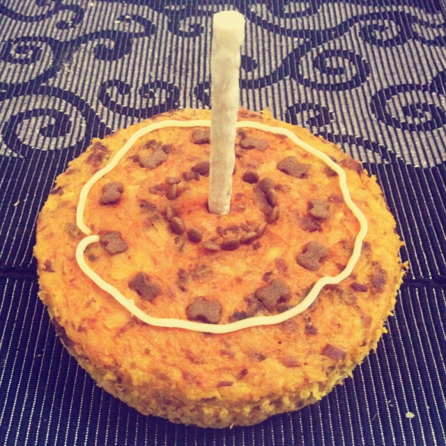 狗狗生日蛋糕（纯天然无色素无面粉）