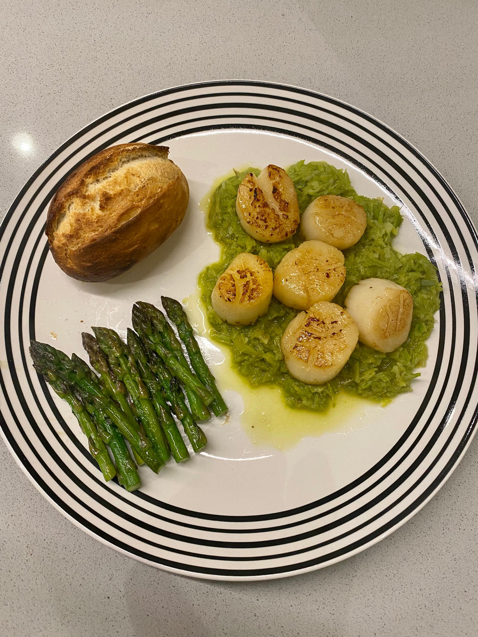 【法国🇫🇷料理】扇贝芦笋Sauteed Scallops with Asparagus Puree