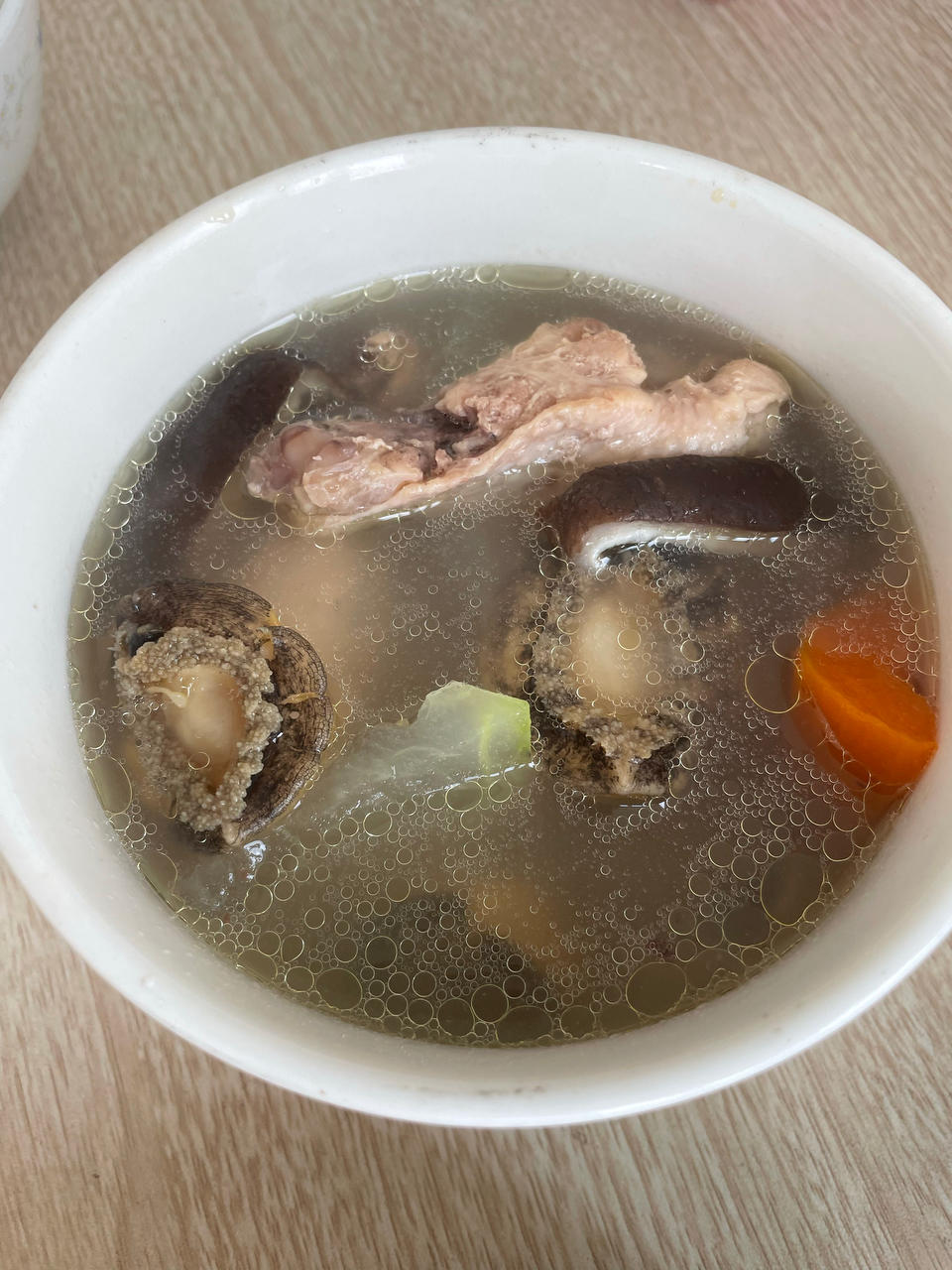 滋补鲍鱼鸡汤