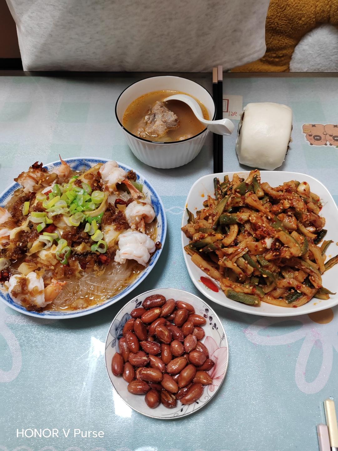 蒜蓉粉丝蒸虾