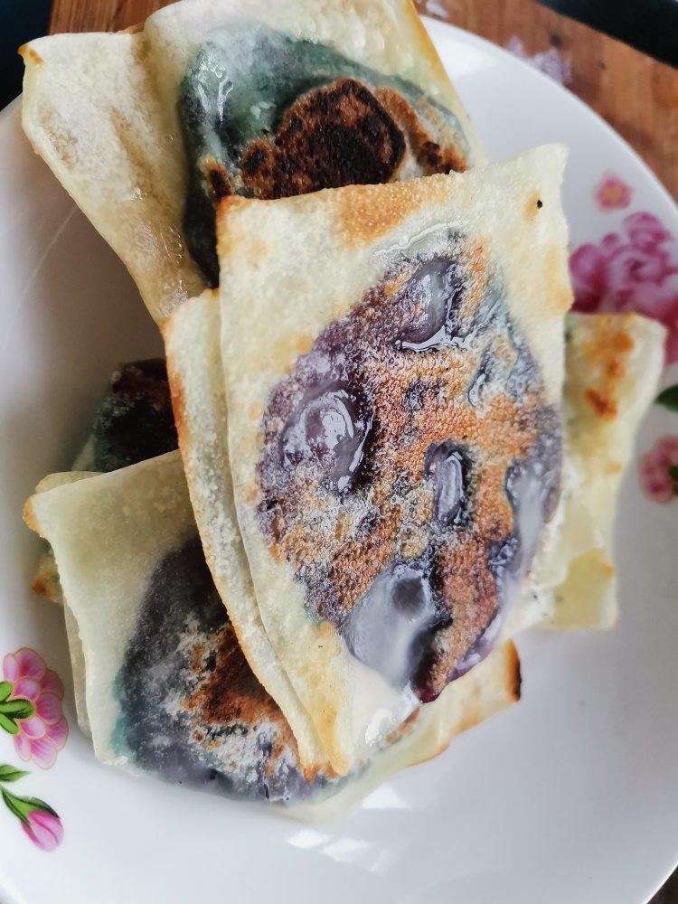 【饺子皮紫薯饼】