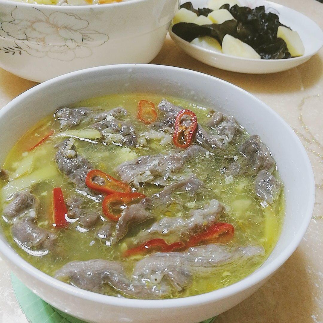 酸汤肥牛