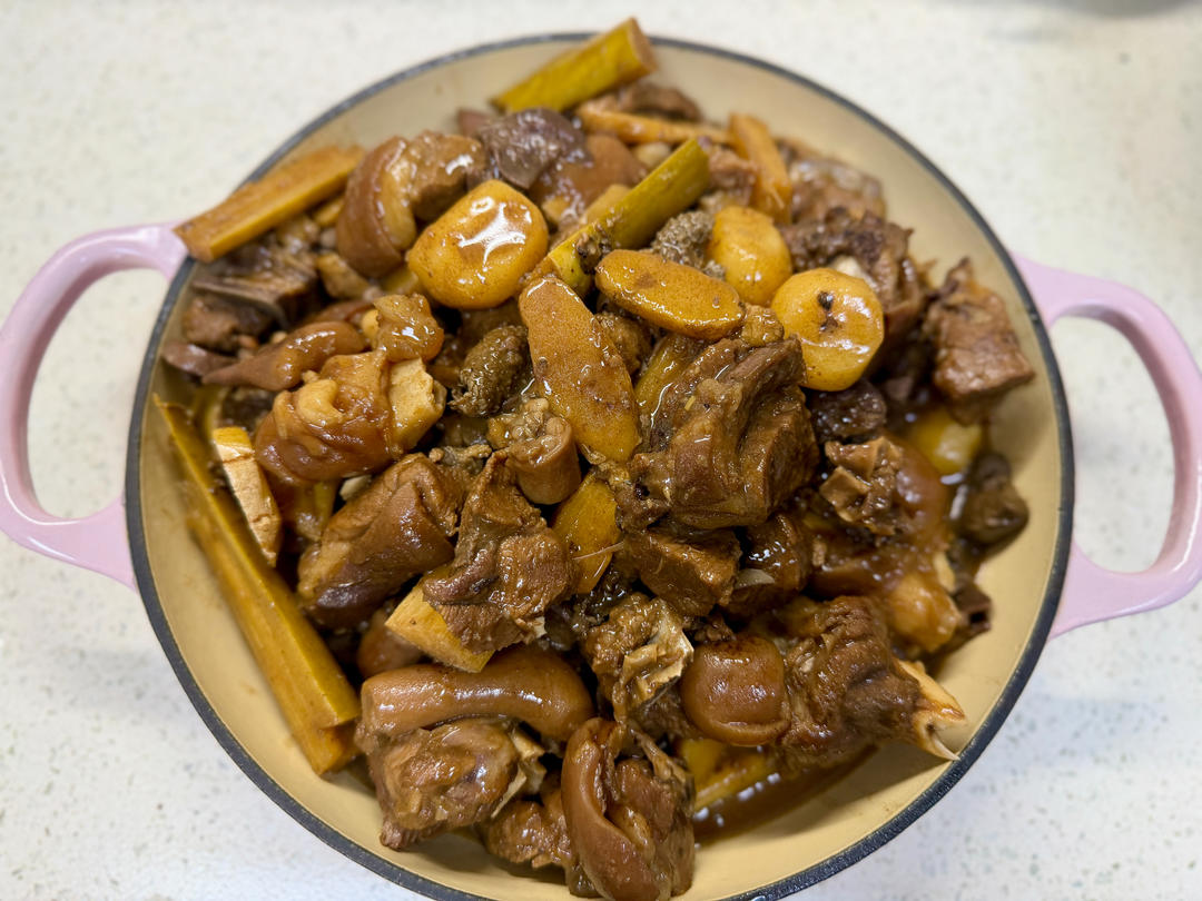 广式焖羊肉煲