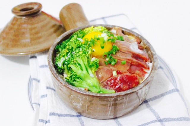 香肠煲仔饭