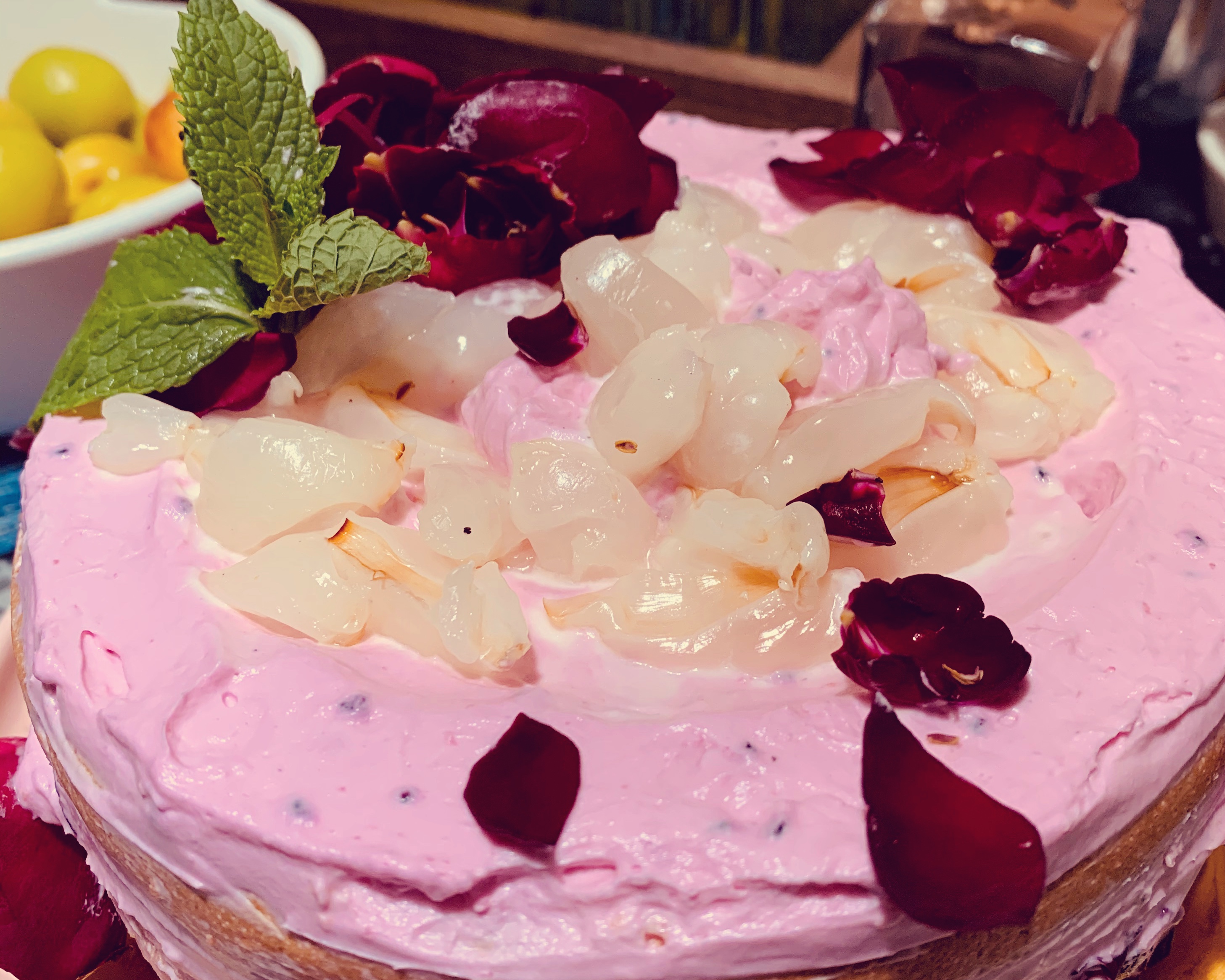适合初夏的粉红荔枝玫瑰蛋糕的做法