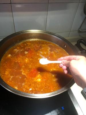酸中带甜、肥而不腻、荤素搭配的家常罗宋汤的做法 步骤10