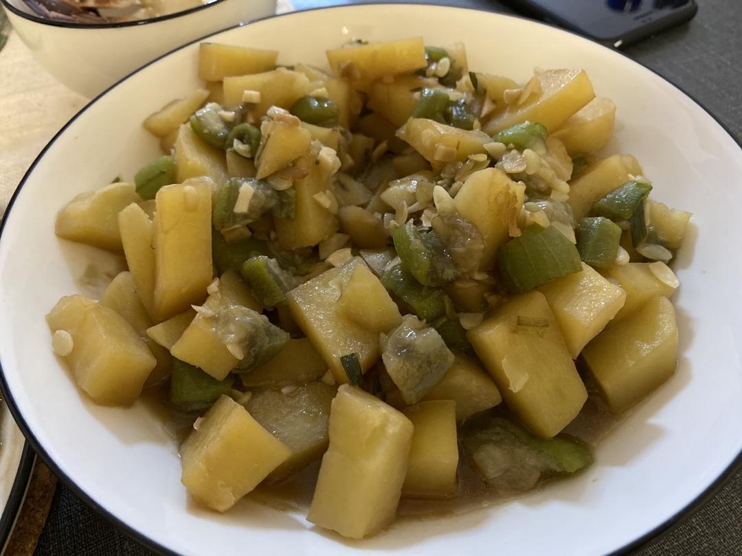 董太的私房菜--土豆炒丝瓜