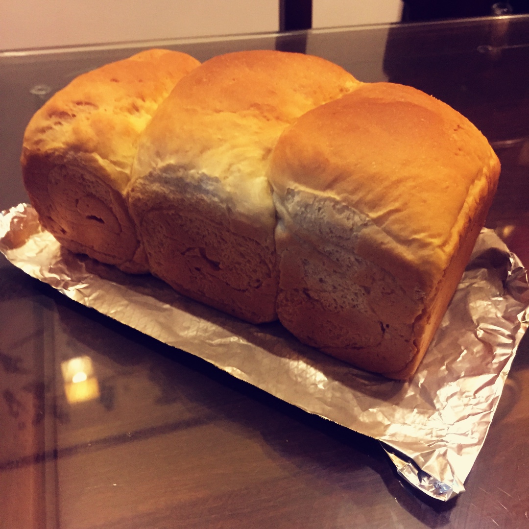 牛奶吐司（附详细步骤图）