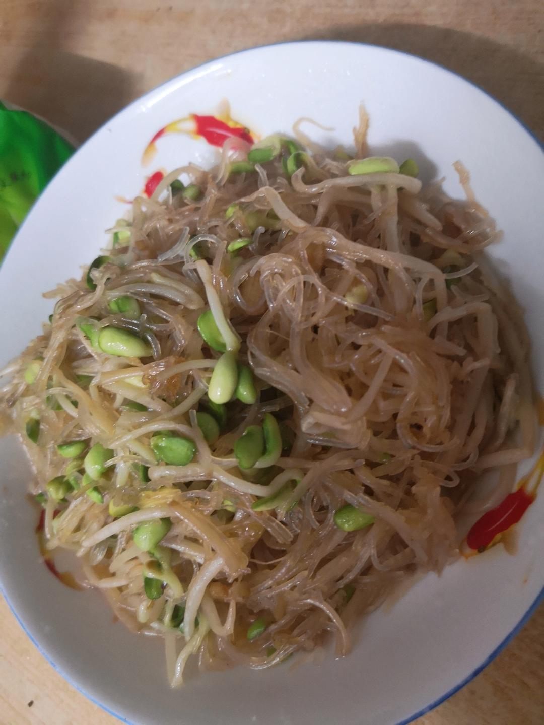 黄豆芽炒粉条