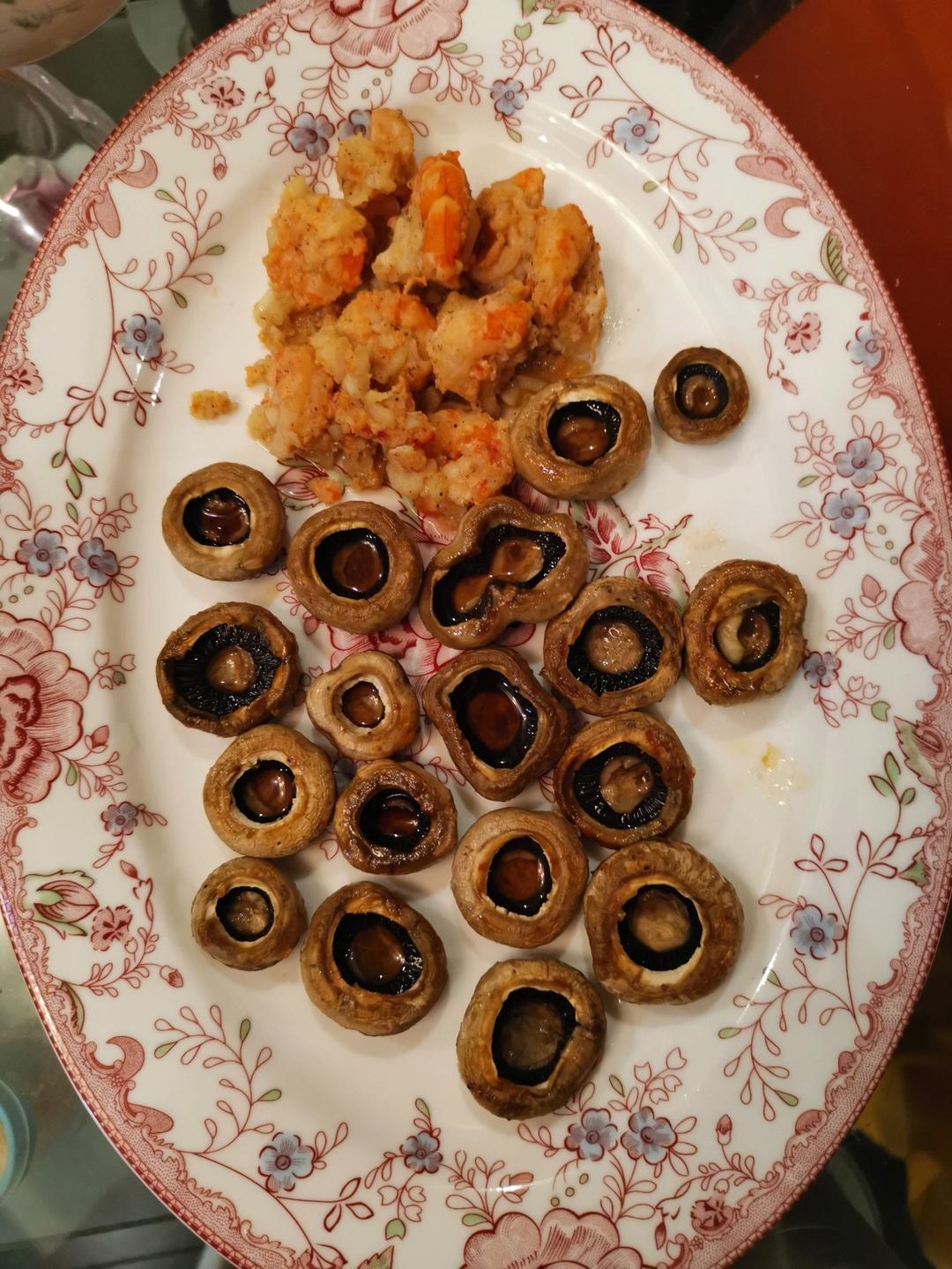 香煎口蘑  鲜的扭起来