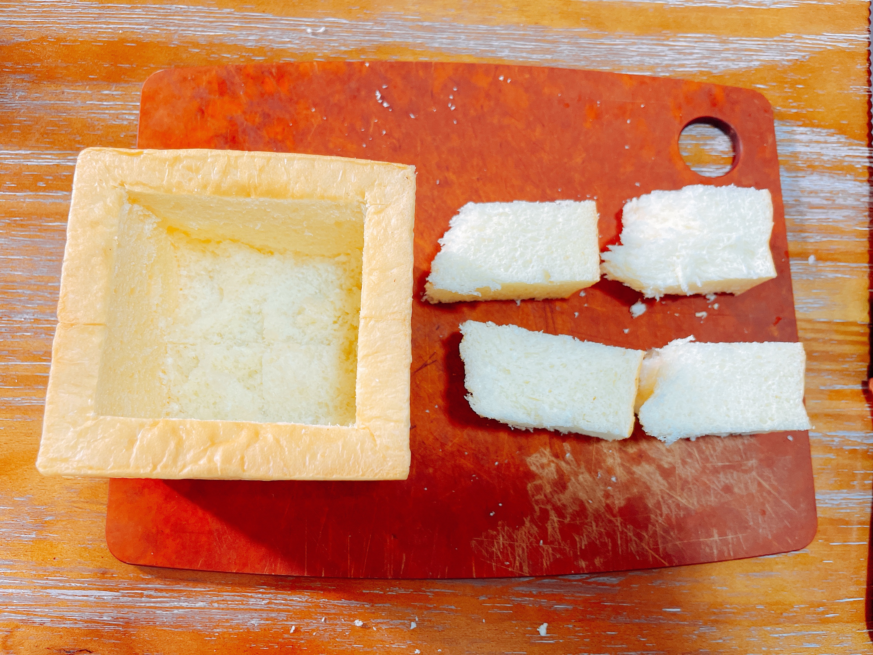 【樉樉的小厨房】复刻港式蜂蜜黄油厚多士 冰激凌吐司盒子的做法 步骤5