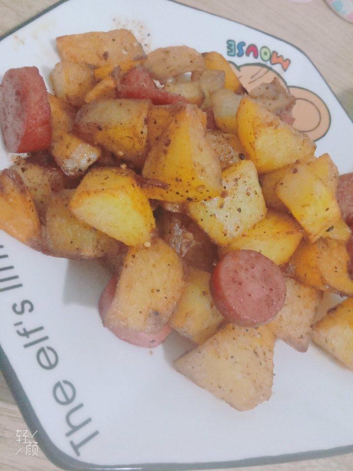 孜然火腿土豆丁