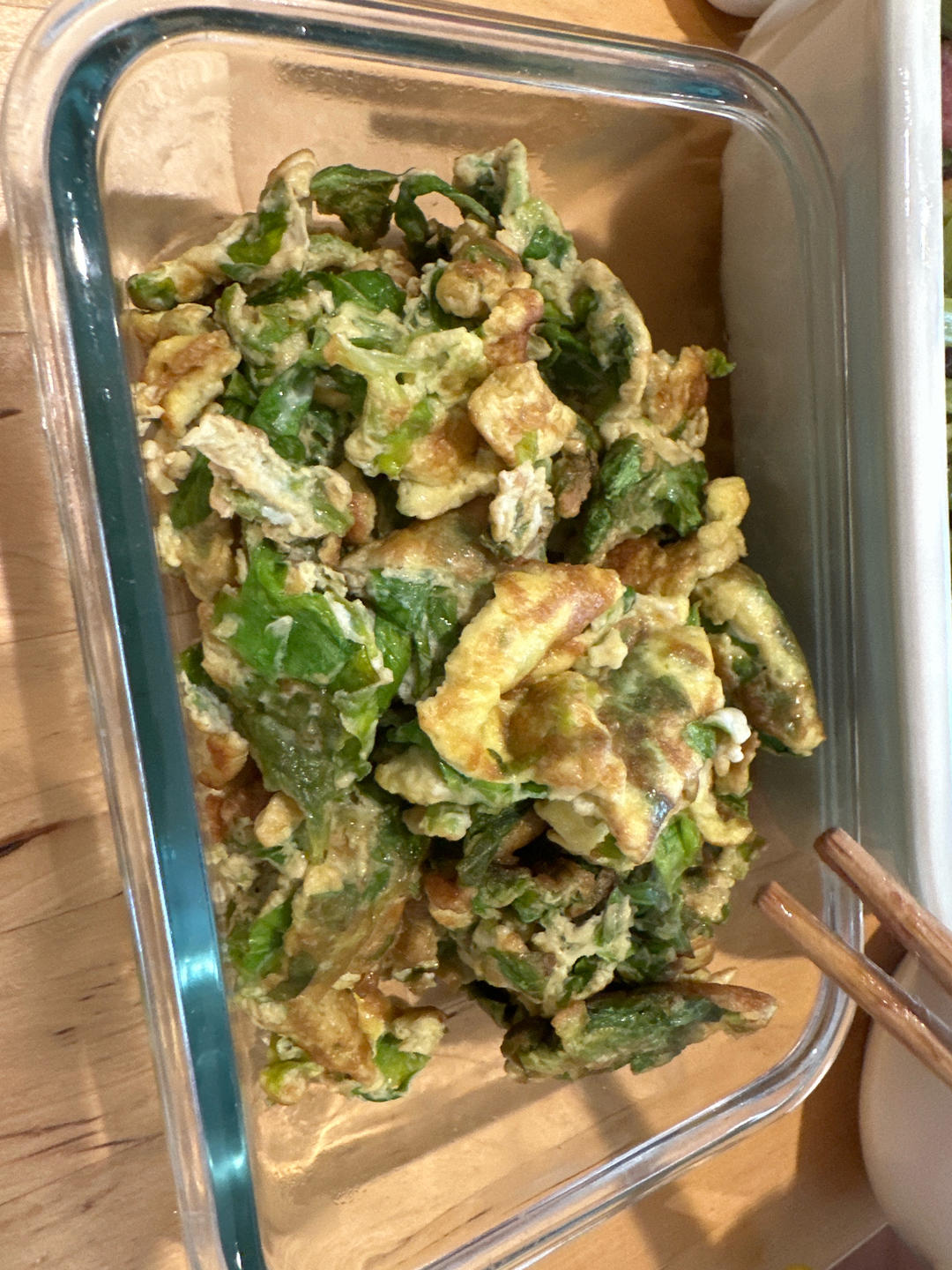 小婷食光🔆芹菜叶炒鸡蛋