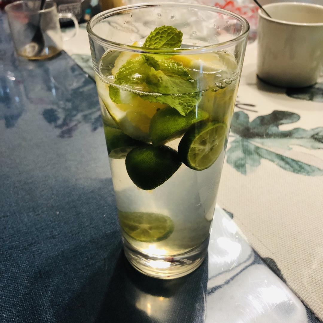 青桔柠檬蜂蜜饮