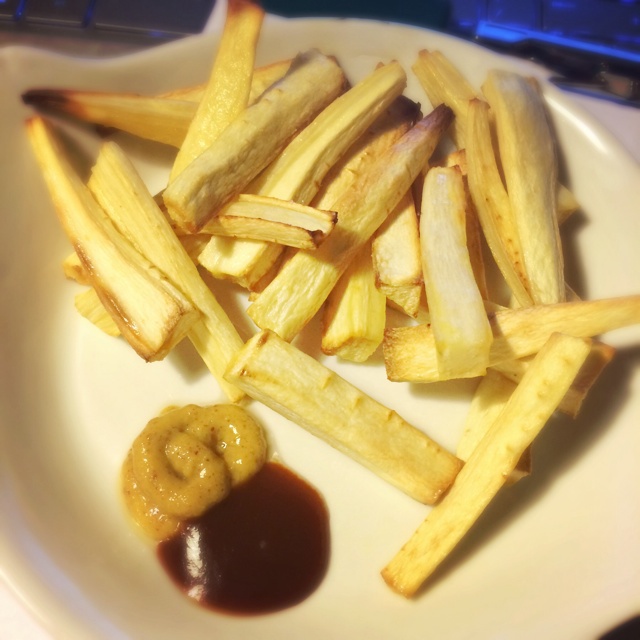 蜜烤胡萝卜欧防风 Honey-glazed Roast Carrots & Parsnips