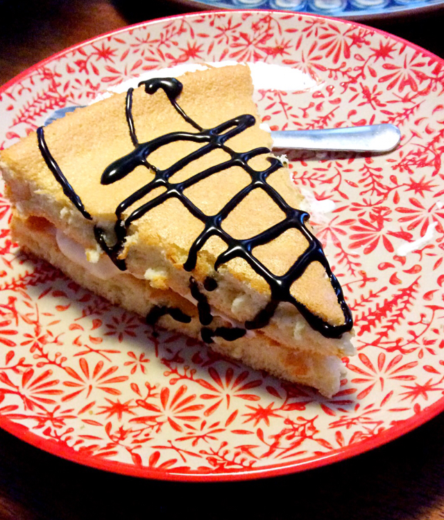 超简单完美戚风蛋糕（6寸2蛋）附打发、翻拌、脱模视频