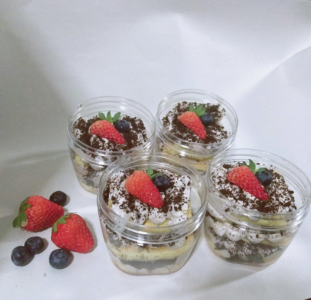 好吃到流泪的奥利奥咸奶油盒子蛋糕