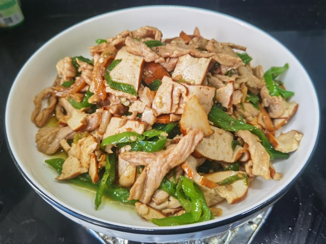 超下饭 ！小炒肉（辣椒炒肉）
