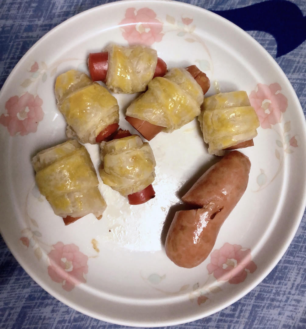 香肠可颂卷 热狗手抓饼  不用和面版