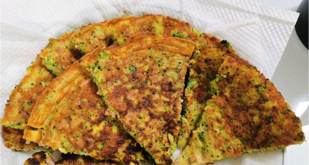 【快手早餐-西兰花饼】简单好做又好吃