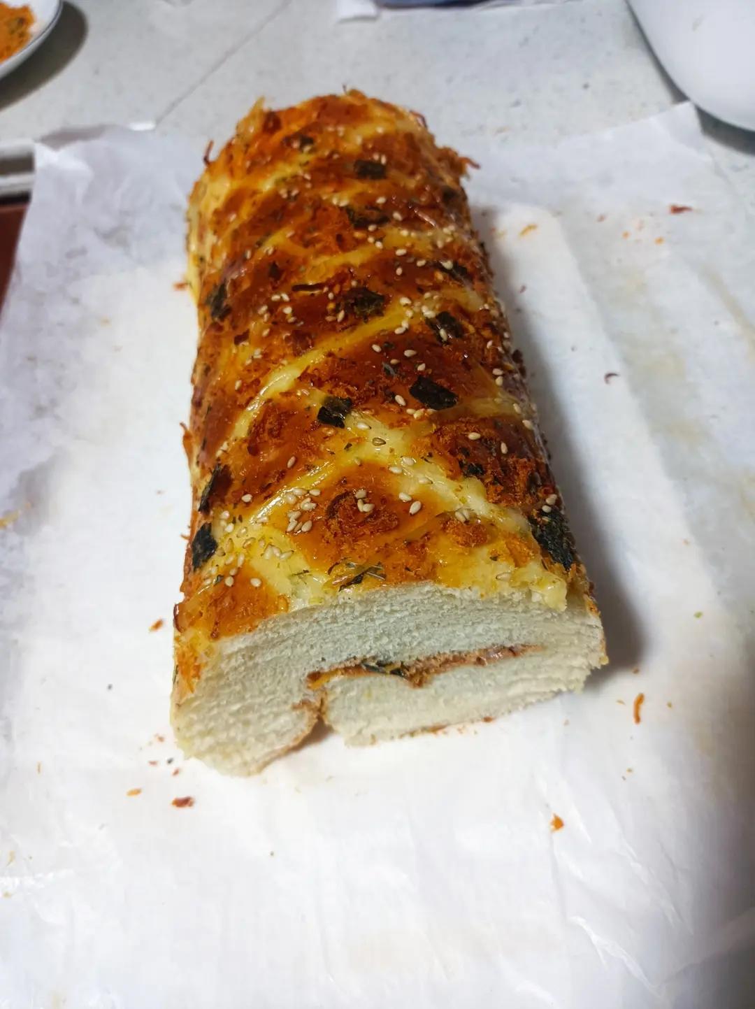 香葱肉松面包卷