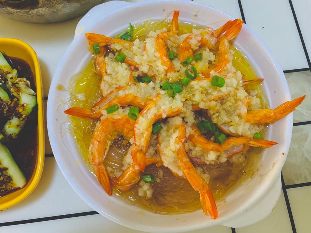 蒜泥鲜虾蒸粉丝