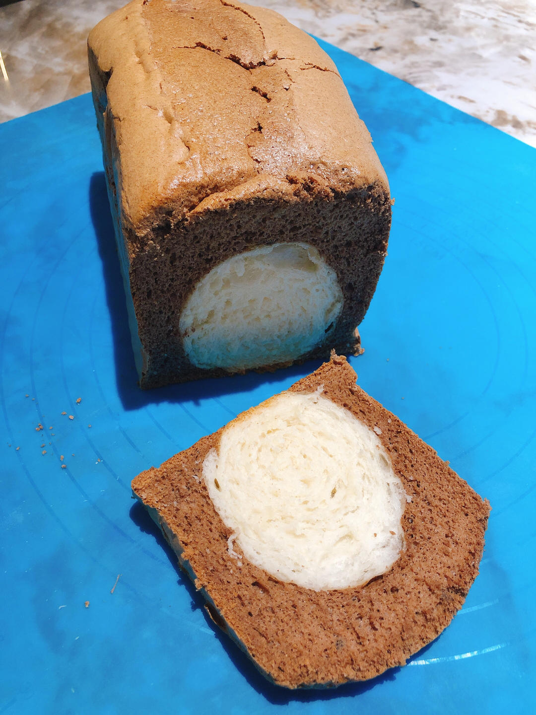 黑钻蛋糕吐司🍞