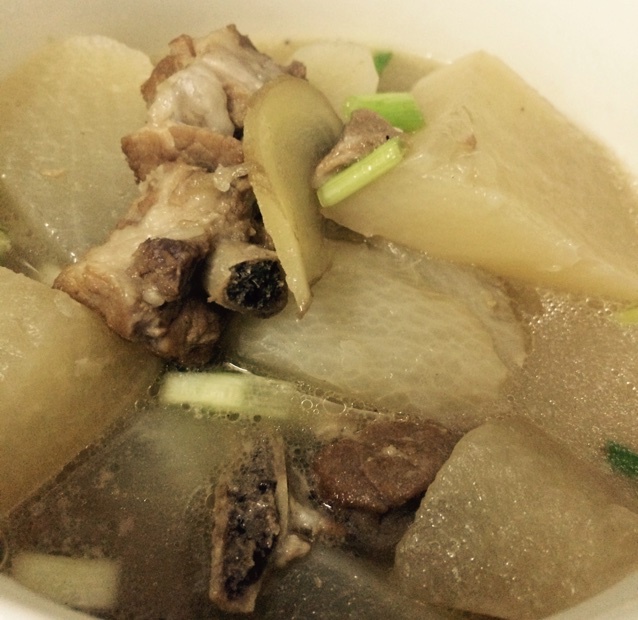 萝卜排骨汤